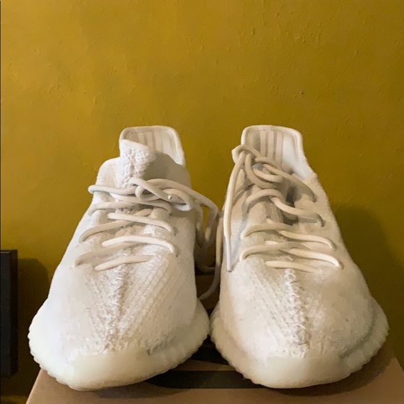 Adidas Yeezy Boost 350 V2 - Picture 6 of 6
